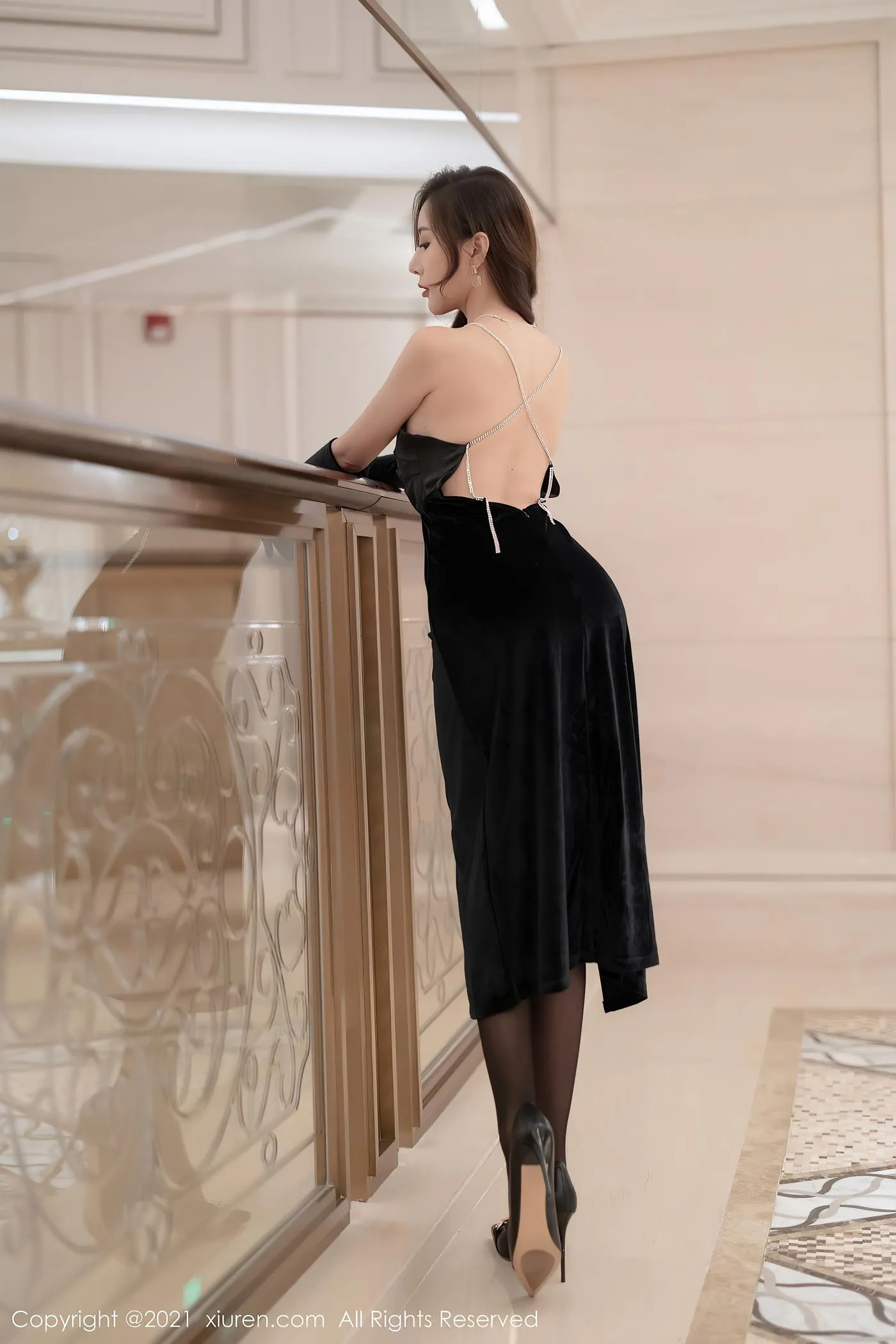 [XIUREN秀人网] 2021.10.22 NO.4101 王馨瑶yanni [58P]插图5